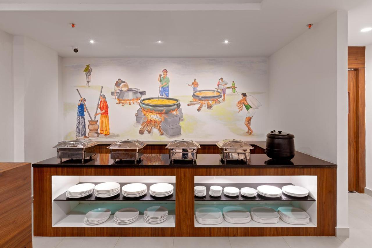 The Elite Hotel Hyderabad Esterno foto