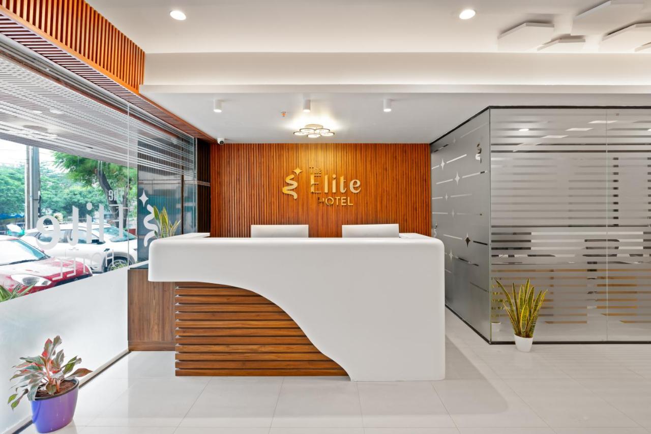 The Elite Hotel Hyderabad Esterno foto