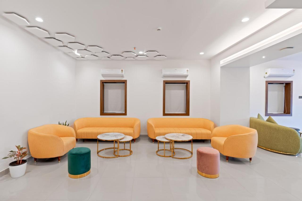 The Elite Hotel Hyderabad Esterno foto